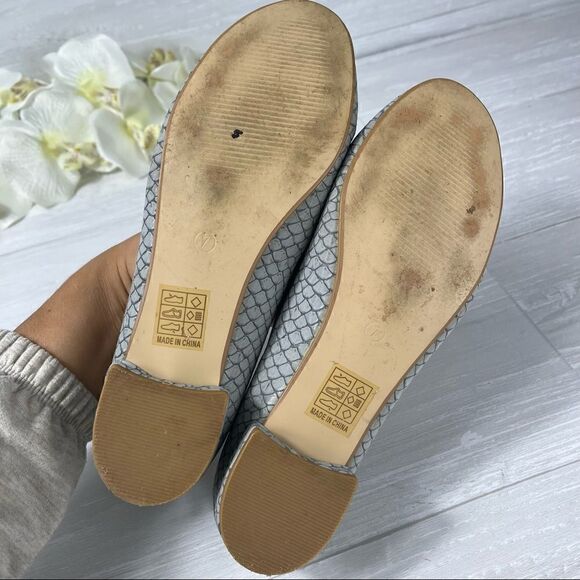 Athena Alexander Womens Embossed Ballet Flats size 7 - Picture 6 of 6